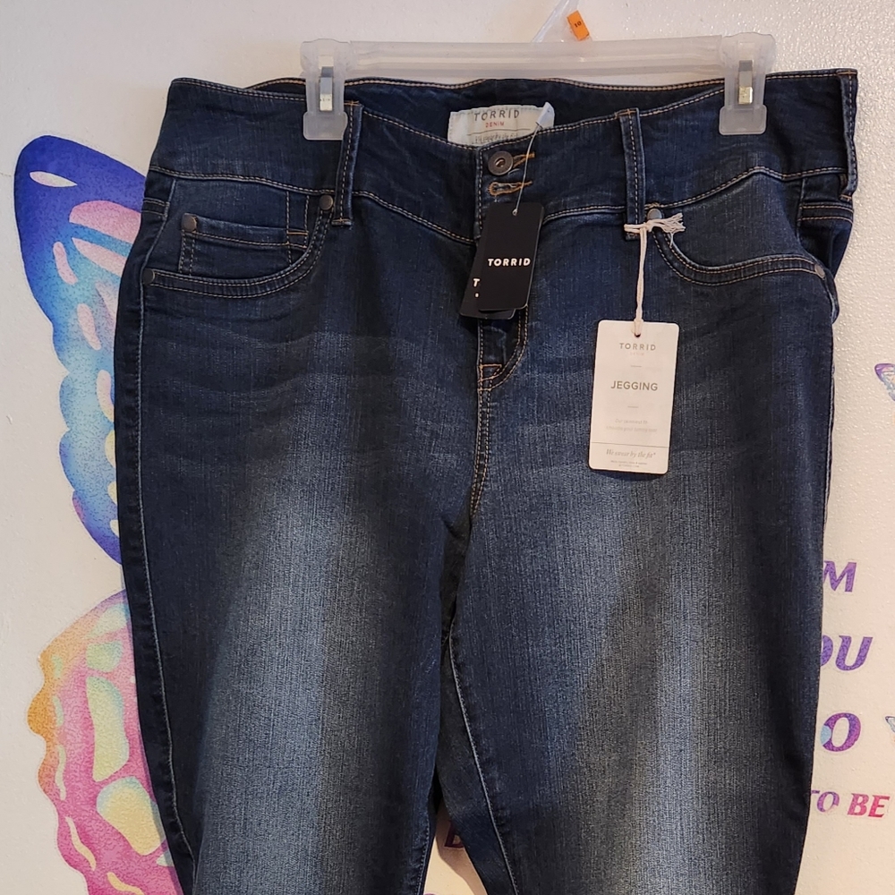 NWT TORRID JEANS